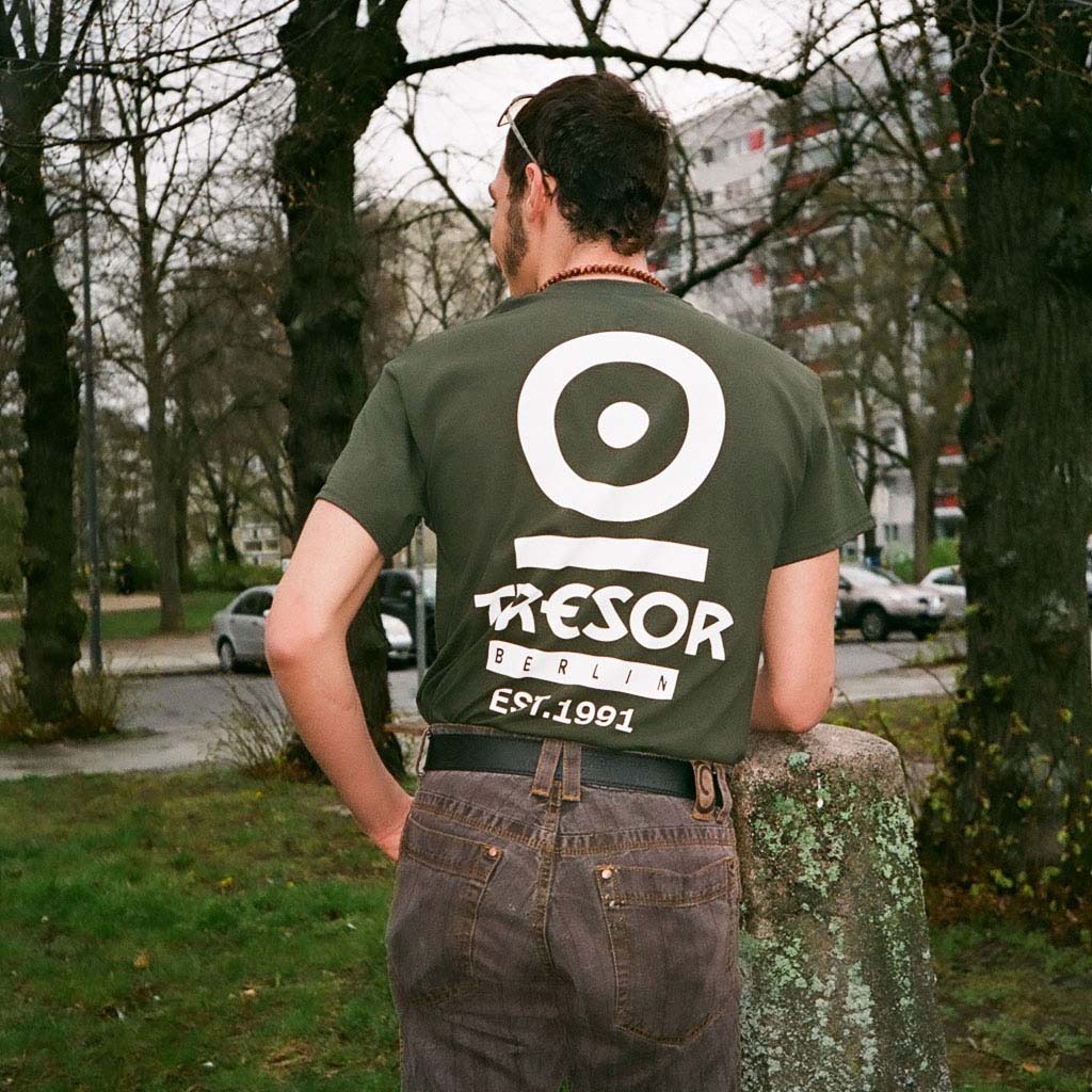 Religiøs Eller enten Nysgerrighed Tresor Classic T-Shirt - Forrest Green + White | Tresor Berlin